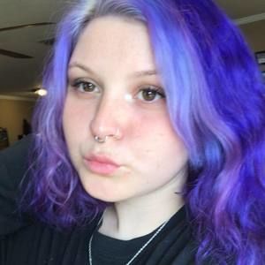 Meet your Posher, Karina